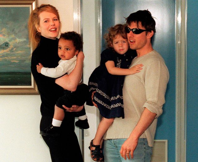家族旅行をしていたあの頃…1996年撮影（左から）ニコール・キッドマン、息子コナー、娘イザベラ、トム・クルーズ