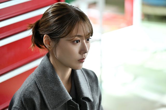 日曜劇場「GIFT」霧山人香役・有村架純（2枚目）