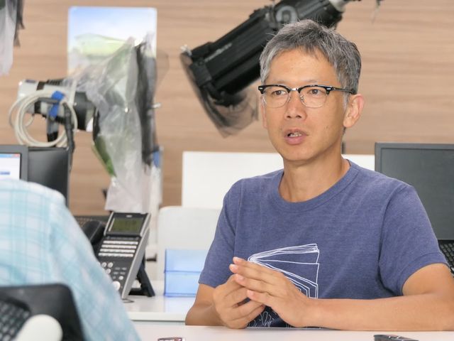 矢口史靖監督×三吉彩花主演『ダンスウィズミー』撮影風景（5枚目）