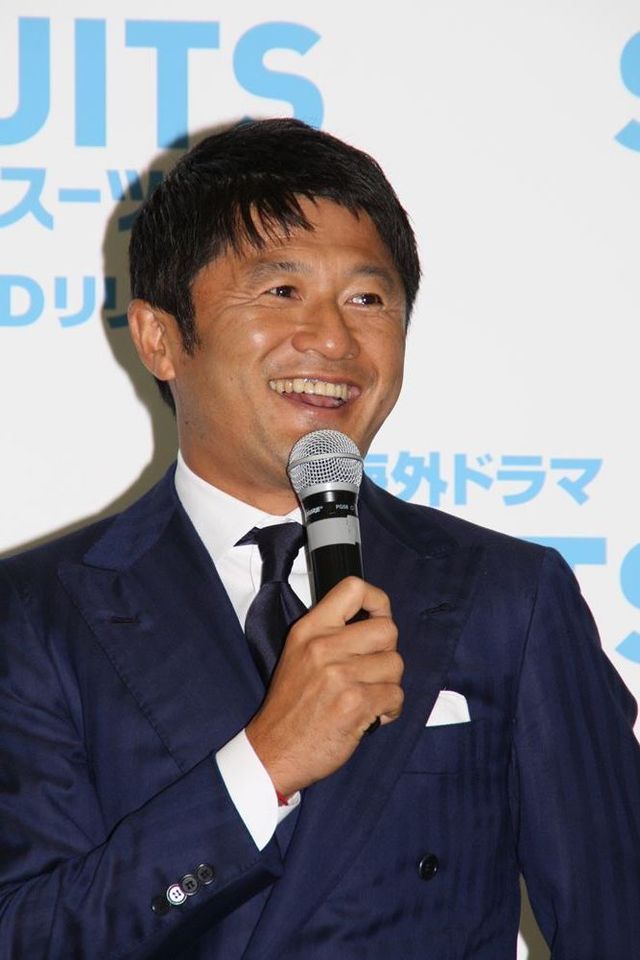 パンサー尾形がド派手な女装…フォトギャラリー（2枚目）