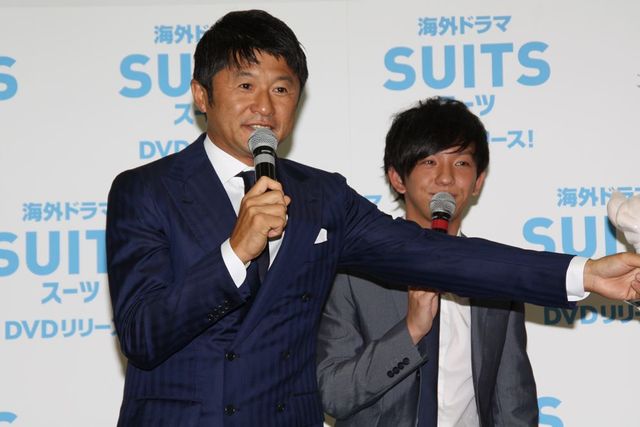 パンサー尾形がド派手な女装…フォトギャラリー（6枚目）