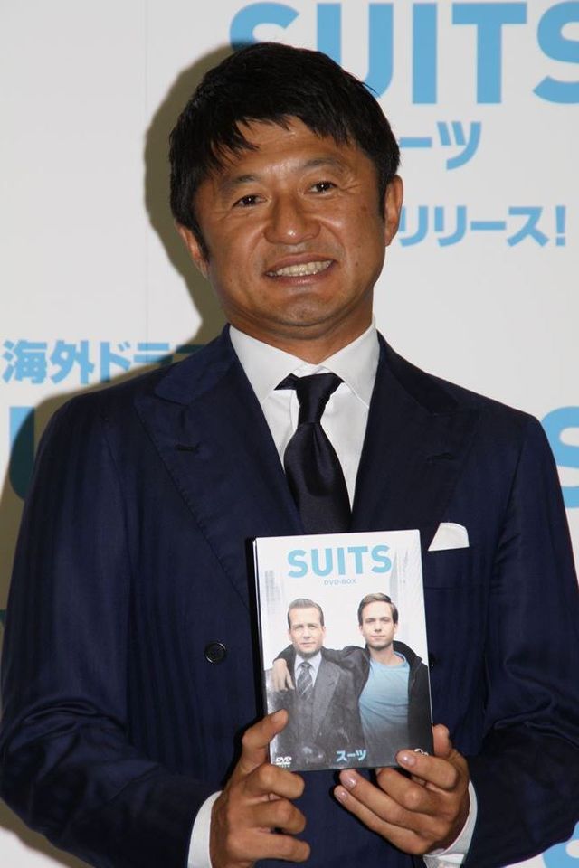 パンサー尾形がド派手な女装…フォトギャラリー（10枚目）