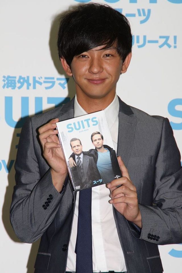 パンサー尾形がド派手な女装…フォトギャラリー（11枚目）