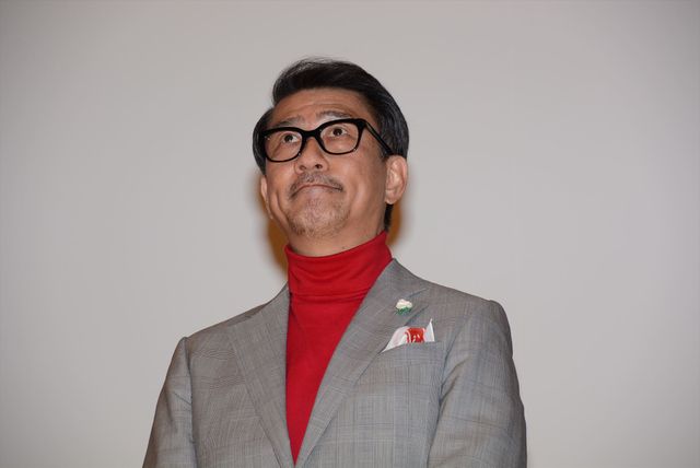 バットで鏡開き！『アゲイン 28年目の甲子園』初日舞台あいさつフォトギャラリー（2枚目）