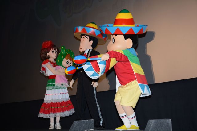 『映画クレヨンしんちゃん　オラの引越し物語～サボテン大襲撃～』初日舞台あいさつフォトギャラリー（3枚目）