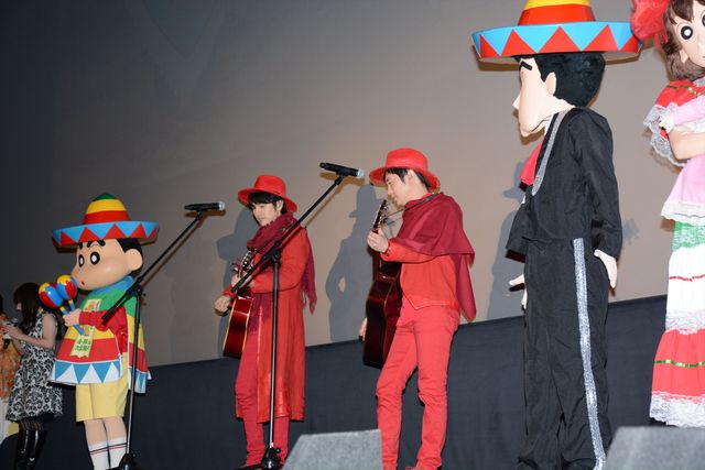 『映画クレヨンしんちゃん　オラの引越し物語～サボテン大襲撃～』初日舞台あいさつフォトギャラリー（13枚目）