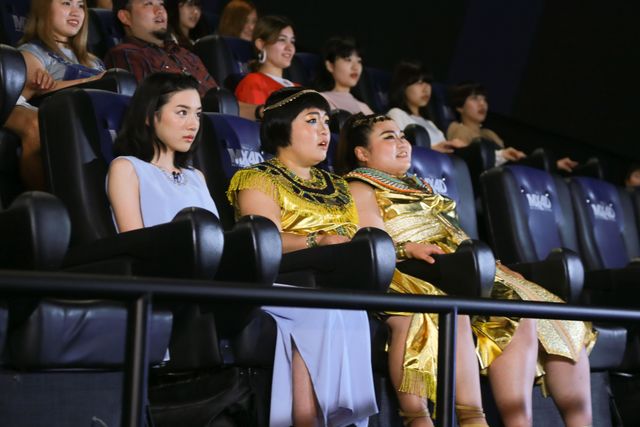 永野芽郁がおかずクラブと登場！『キング・オブ・エジプト』イベント ギャラリー（2枚目）