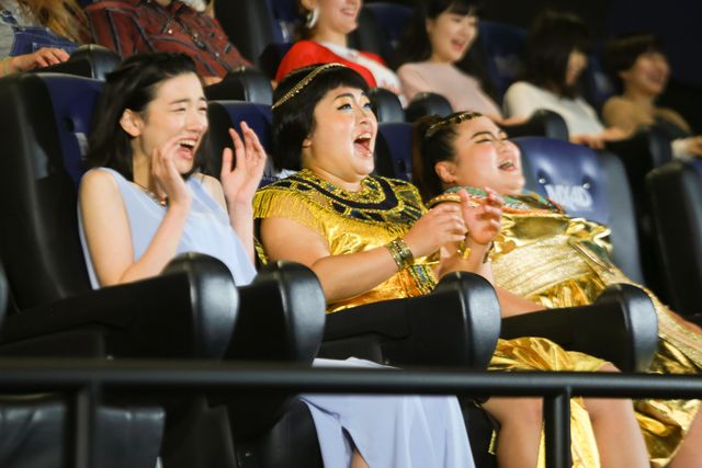 永野芽郁がおかずクラブと登場！『キング・オブ・エジプト』イベント ギャラリー（7枚目）