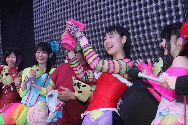 ビッグダディ、仮面女子と公演で満面の笑顔！フォトギャラリー（16枚目）