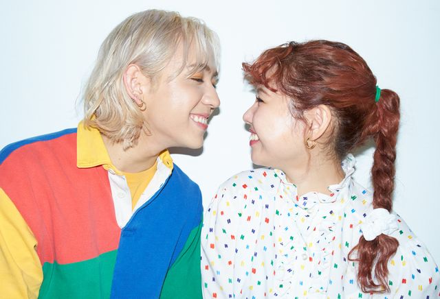 見つめ“愛”でラブラブ！【ぺこ＆りゅうちぇるインタビューカット集】（2枚目）