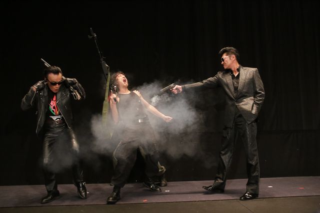 哀川翔＆小沢仁志、スタローンを射殺？フォトギャラリー（2枚目）