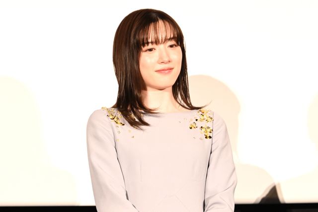 佐藤健＆永野芽郁W主演！実写版『はたらく細胞』初日舞台あいさつ（12枚目）