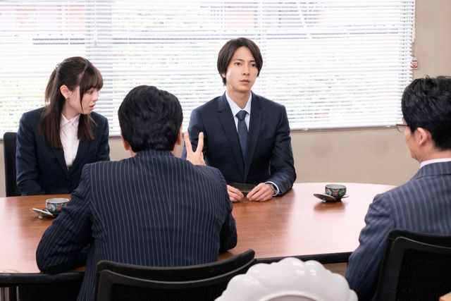 永瀬、桐山と再会!?「正直不動産」8話場面写真（2枚目）