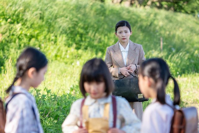 涼子（桜井ユキ）は母（筒井真理子）の言葉を…「虎に翼」第17週「女の情に蛇が住む？」第84回（5枚目）