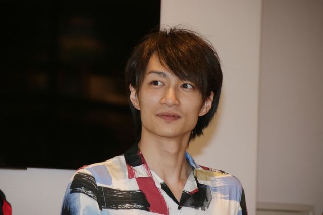 木戸邑弥、NGT48・西村菜那子、鉄拳が登場！映画『家族のはなし』DVD発売＆舞台「家族のはなし」上演記念トークイベント：フォトギャラリー