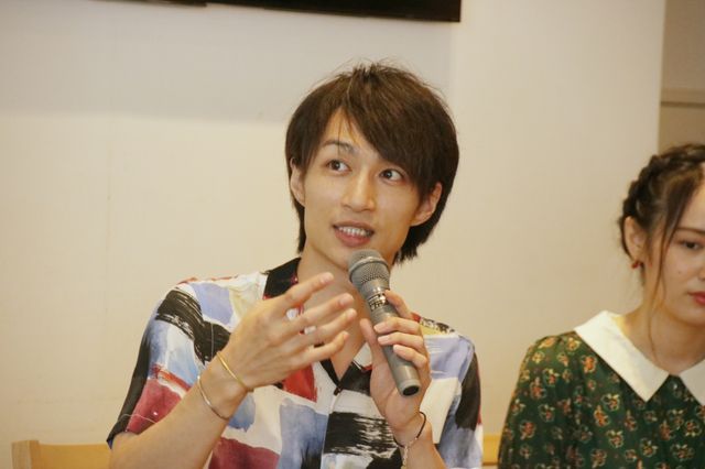 木戸邑弥、NGT48・西村菜那子、鉄拳が登場！映画『家族のはなし』DVD発売＆舞台「家族のはなし」上演記念トークイベント（6枚目）