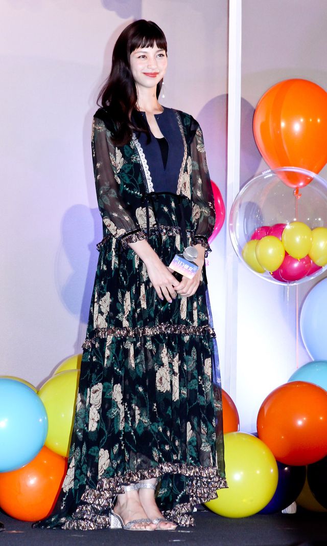 中条あやみ×佐野勇斗×西野カナ、最高の笑顔で登場！映画『3D彼女　リアルガール』特別試写会（3枚目）