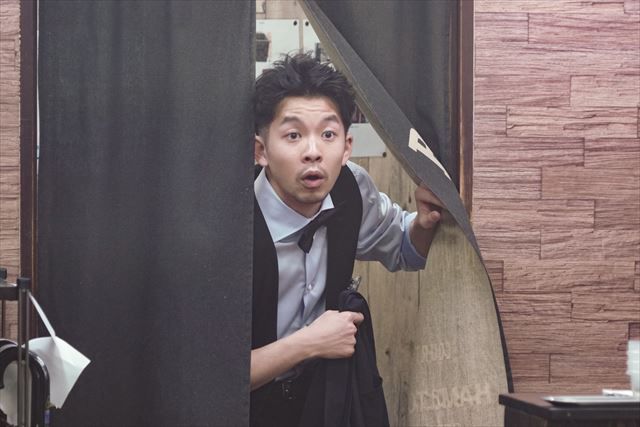 クール！元宝塚トップ・明日海りお「コントが始まる」場面写真（3枚目）