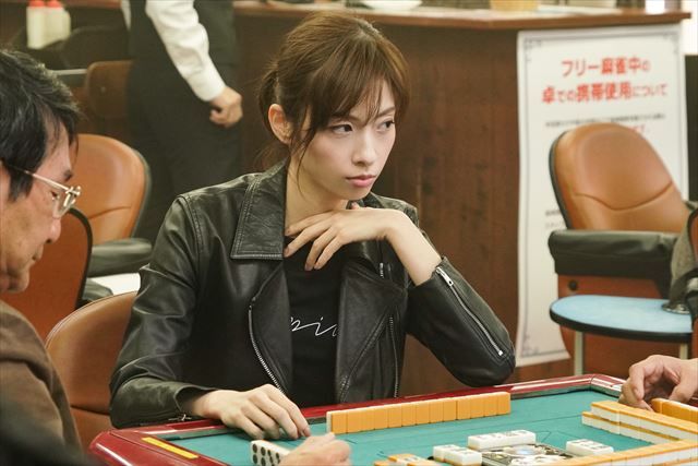 クール！元宝塚トップ・明日海りお「コントが始まる」場面写真（4枚目）