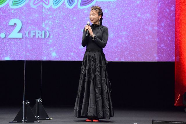 上白石萌音＆ウエンツ瑛士、ノリノリで『トロールズ』メドレー熱唱！（4枚目）