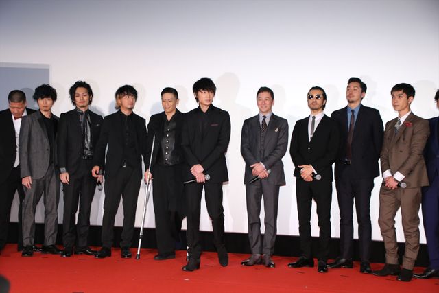 綾野剛、新成人へメッセージ「自分をしっかり照らし続け、照らしてくれてる人たちをたくさん愛して」　画像ギャラリー（25枚目）