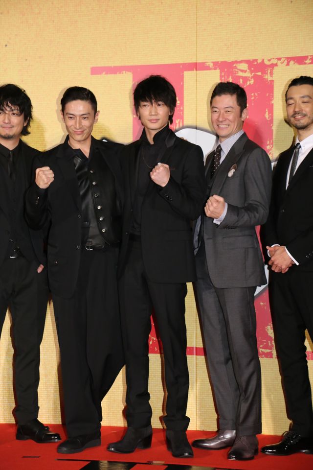 綾野剛、新成人へメッセージ「自分をしっかり照らし続け、照らしてくれてる人たちをたくさん愛して」　画像ギャラリー（77枚目）