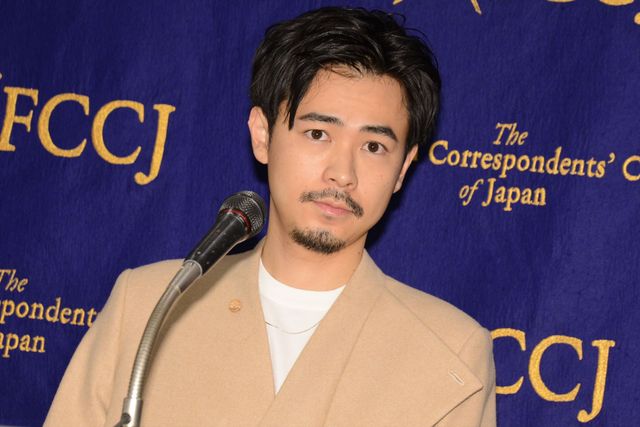 成田凌、微笑む姿がたまらない！映画『カツベン！』外国特派員協会記者会見（4枚目）