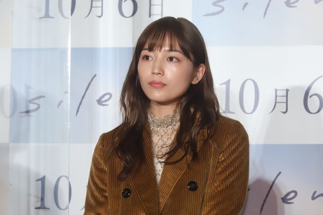 目黒蓮、川口春奈、鈴鹿央士の制服姿！ドラマ「silent」制作発表（7枚目）