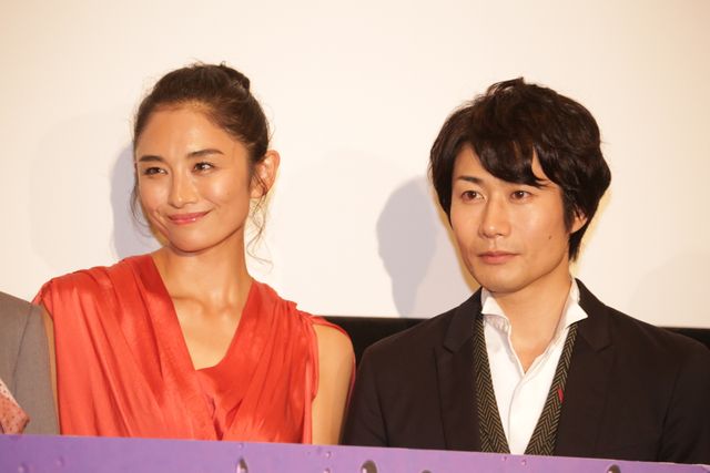 TEAM NACS戸次重幸、濡れ場に備え現場でも筋トレ！フォトギャラリー（5枚目）