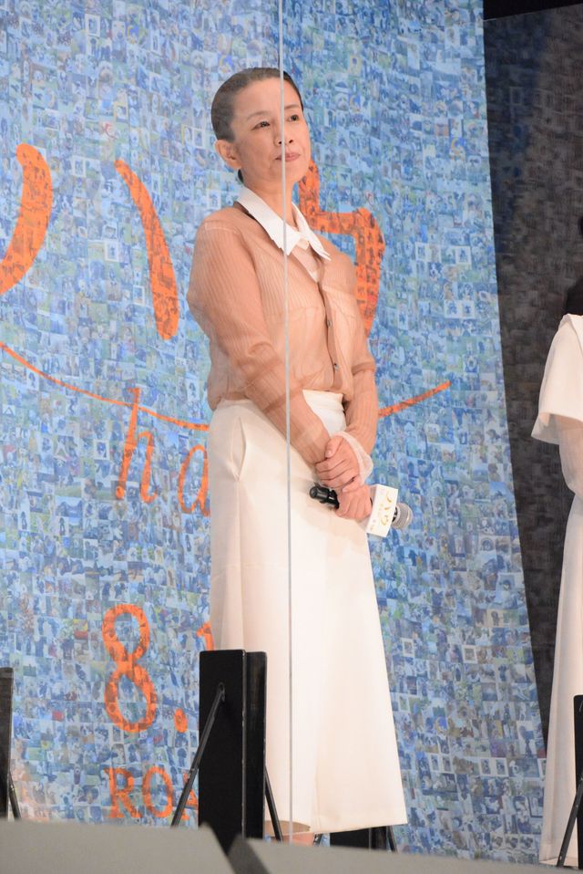 田中圭、俳優犬ベックに優しく寄り添う！映画『ハウ』完成披露上映会（17枚目）