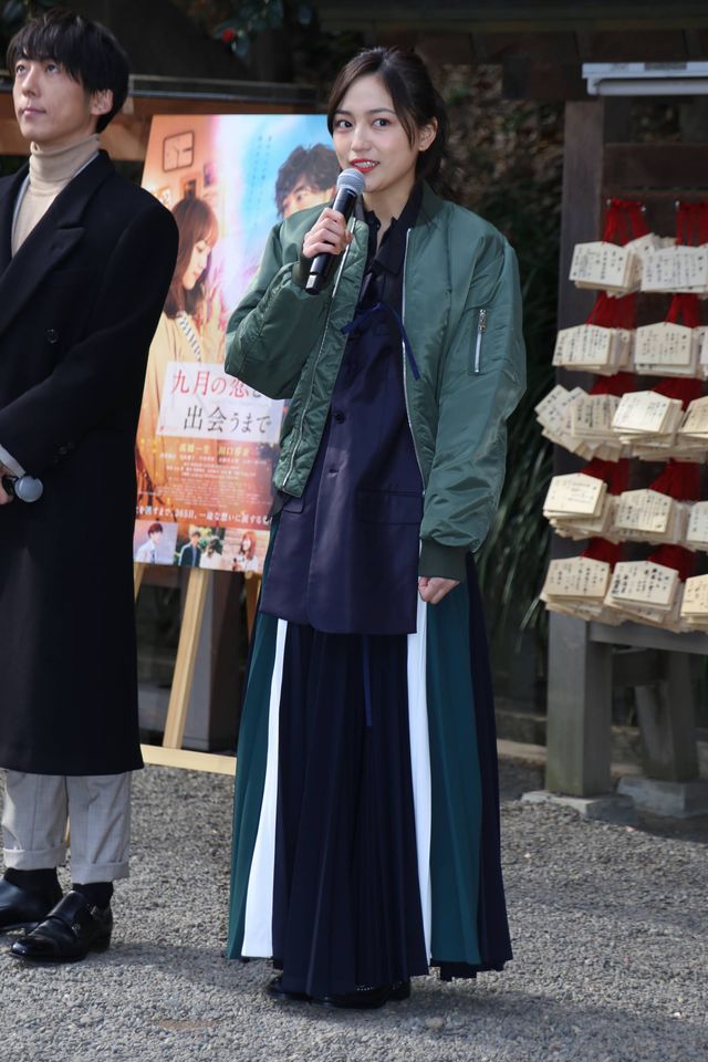 高橋一生＆川口春奈、めっちゃ笑顔！映画『九月の恋と出会うまで』完成披露イベント（10枚目）