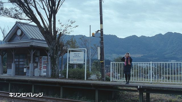 【画像】「午後の紅茶」CMで注目の少女　あの女優の妹だった！（7枚目）