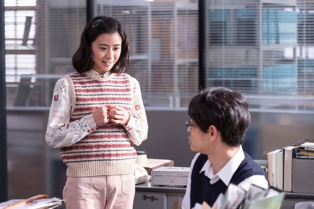 追加インタビューに臨む…「ちむどんどん」第40回の場面写真（2枚目）