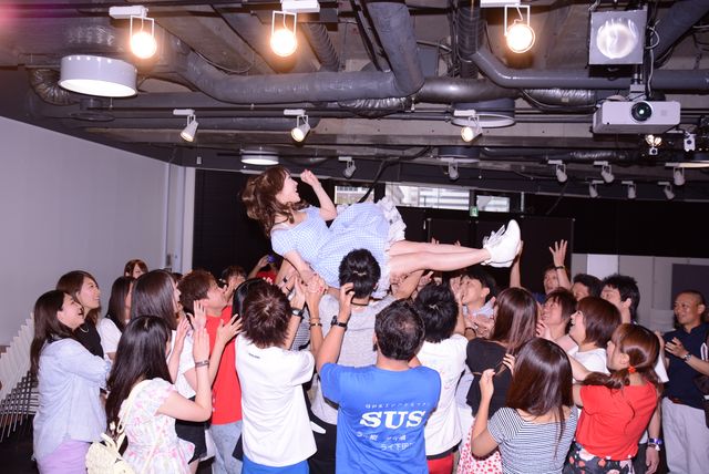 耳かきがなぜAV撮影に…下田美咲フォトギャラリー（14枚目）