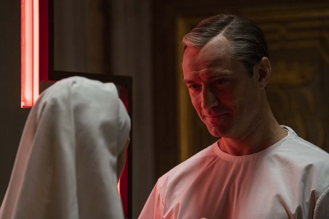 ジュード・ロウのイケメン教皇再び！「ニュー・ポープ　悩める新教皇」場面写真（5枚目）