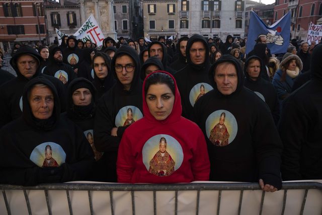 ジュード・ロウのイケメン教皇再び！「ニュー・ポープ　悩める新教皇」場面写真（8枚目）