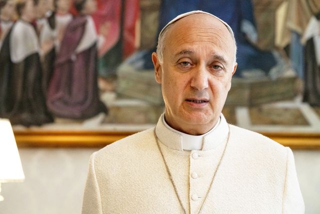 ジュード・ロウのイケメン教皇再び！「ニュー・ポープ　悩める新教皇」場面写真（18枚目）