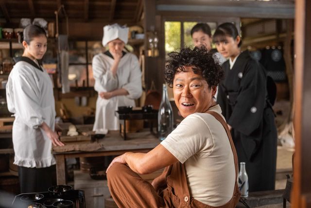 東海林（津田健次郎）に思いもよらないことを言われ…「あんぱん」第16週「面白がって生きえ」第80回（3枚目）