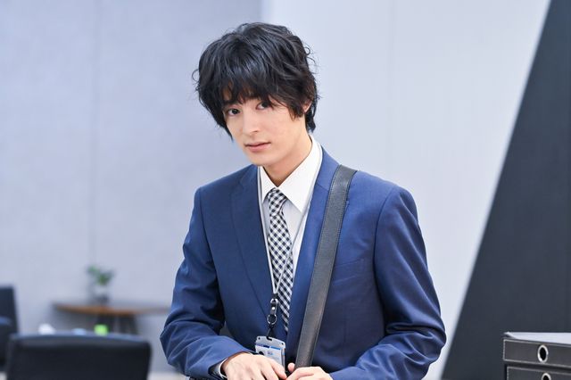 「無能の鷹」塩野瑛久、井浦新、土居志央梨ら大河＆朝ドラ組集結　初回場面写真（4枚目）