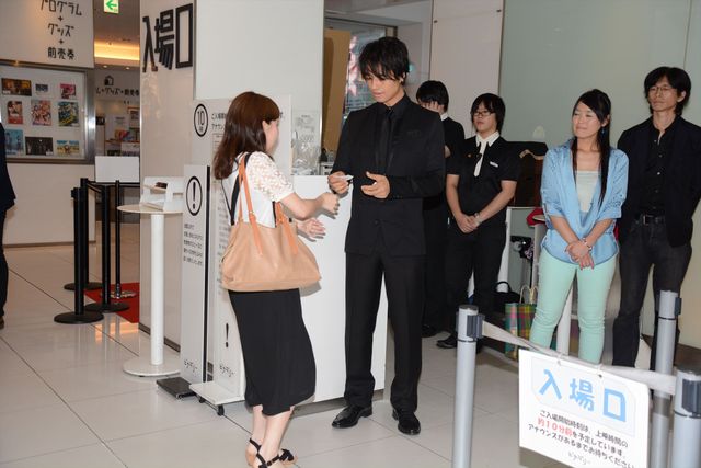 斎藤工の手は季節でいうと梅雨!?『リアル鬼ごっこ』舞台あいさつフォトギャラリー（10枚目）