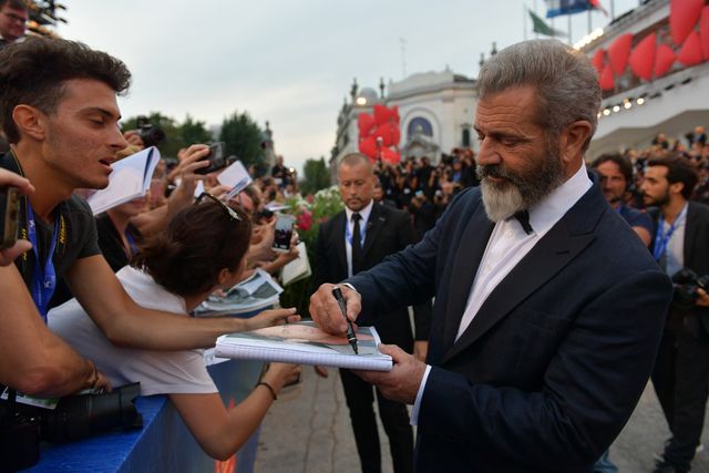 アンドリュー・ガーフィールド笑いすぎ！メル・ギブソン監督作にコワモテ俳優集結！フォトギャラリー（3枚目）