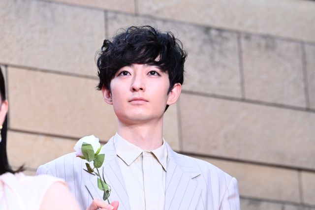 佐久間大介が土屋太鳳をエスコート！『マッチング TRUE LOVE』 レッドカーペットイベント（17枚目）