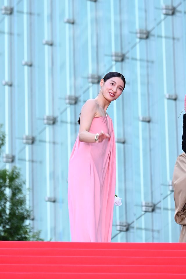 佐久間大介が土屋太鳳をエスコート！『マッチング TRUE LOVE』 レッドカーペットイベント（22枚目）
