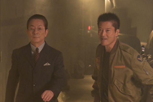 特命係を翻弄する謎の美女…「相棒season21」第10話（10枚目）