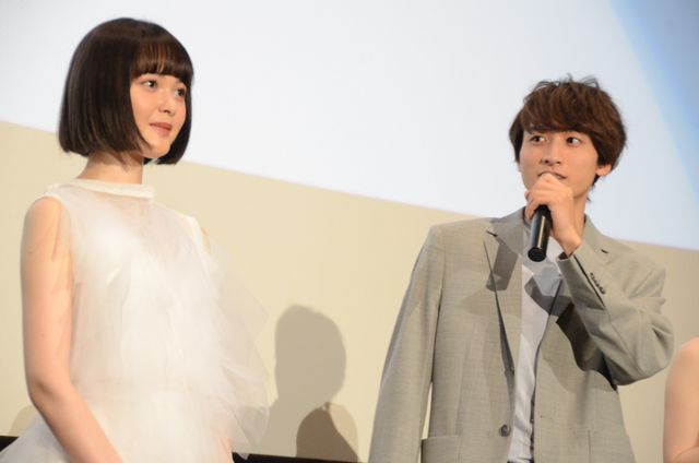 小関裕太の顔が綺麗すぎて…金子大地がドキドキッ！『わたしに××しなさい！』初日舞台あいさつ（14枚目）