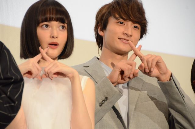 小関裕太の顔が綺麗すぎて…金子大地がドキドキッ！『わたしに××しなさい！』初日舞台あいさつ（21枚目）