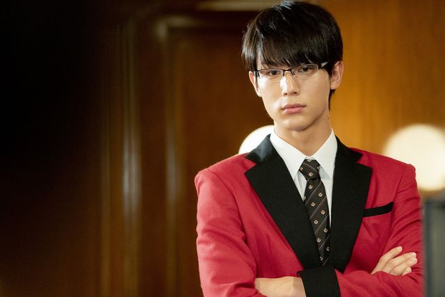 浜辺美波「賭ケグルイ season2」第1話、場面カット（7枚目）