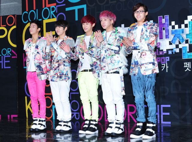 「SBS 歌謡大典」SUPER JUNIOR、BEAST、SHINee、スターとしての存在感を発揮＜韓国JPICTURES＞（3枚目）