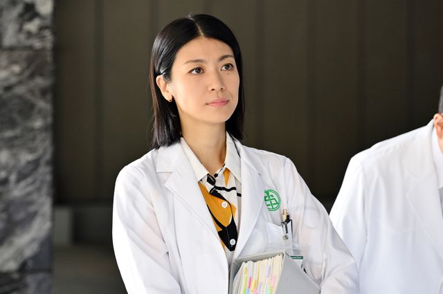 最新医療ロボット登場！「ブラックペアン2」【第6話場面写真】（2枚目）