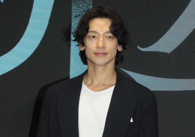 チョン・ジフン＆キム・ハヌル登壇！「レッド・スワン」制作報告会：フォトギャラリー